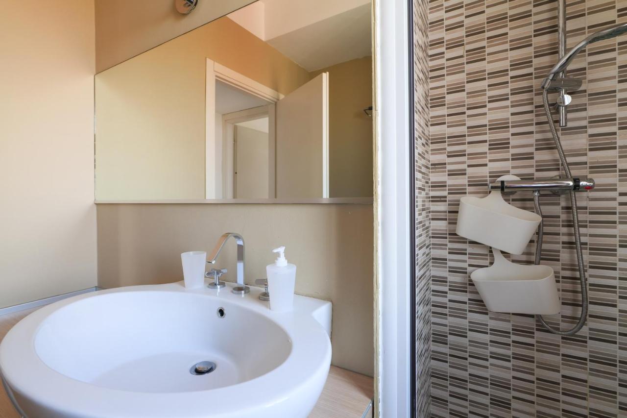 Primopiano - Carlone Apartment Milan Luaran gambar