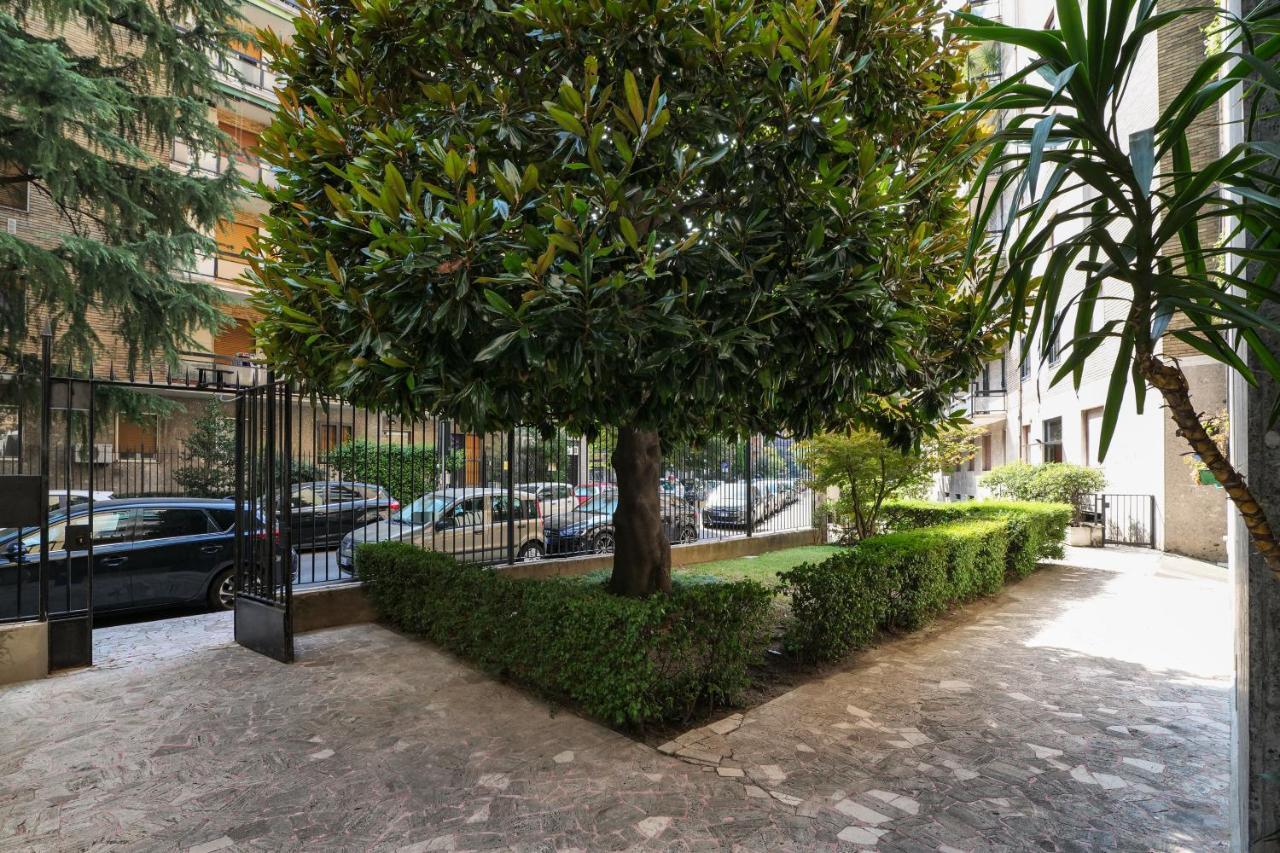 Primopiano - Carlone Apartment Milan Luaran gambar